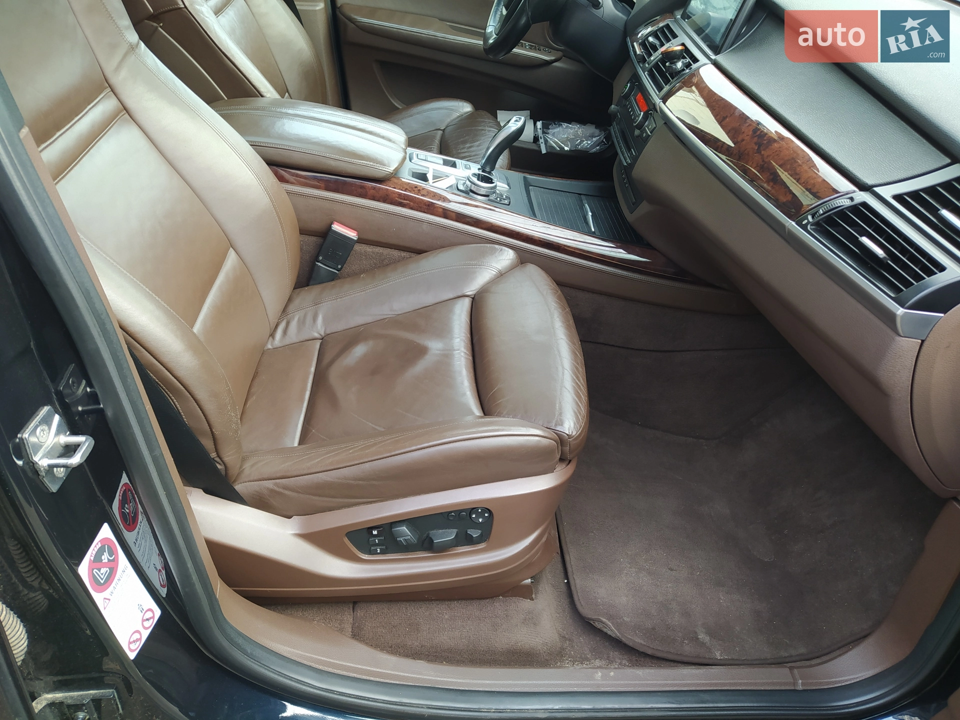2010 BMW X5 - мініатюра 2