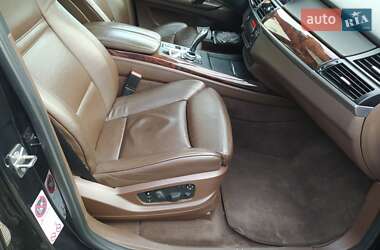 Внедорожник / Кроссовер BMW X5 2010 в 