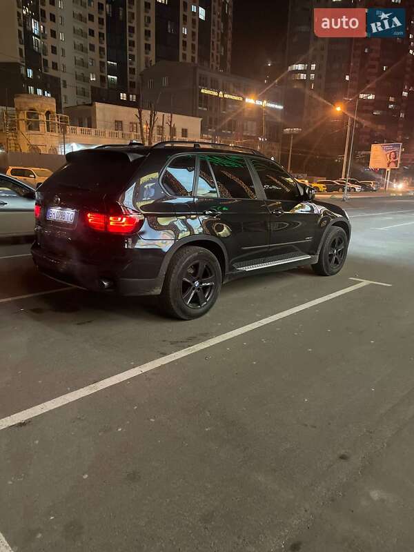 Позашляховик / Кросовер BMW X5 2013 в Одесі