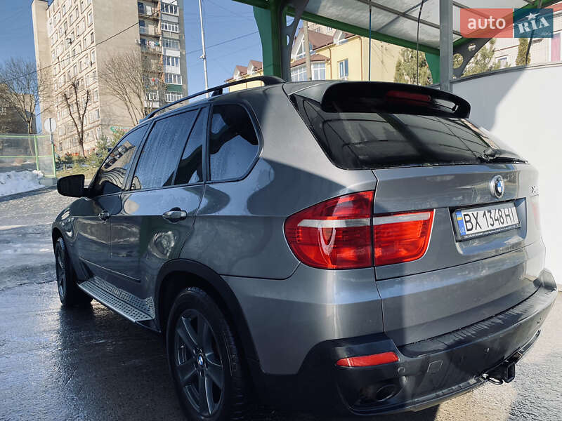 Внедорожник / Кроссовер BMW X5 2010 в Хмельницком