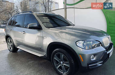 Внедорожник / Кроссовер BMW X5 2010 в Хмельницком