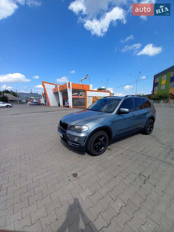Позашляховик / Кросовер BMW X5 2008 в Чернівцях