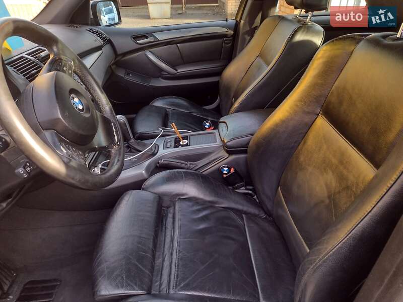 Позашляховик / Кросовер BMW X5 2004 в Одесі