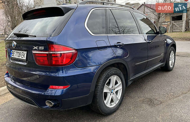Внедорожник / Кроссовер BMW X5 2013 в Ровно