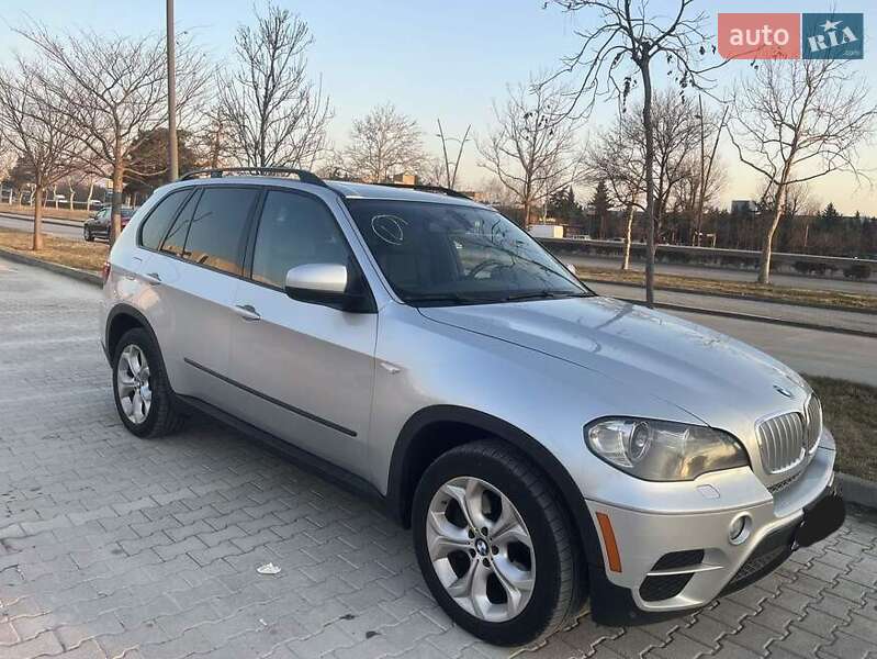Внедорожник / Кроссовер BMW X5 2011 в Львове