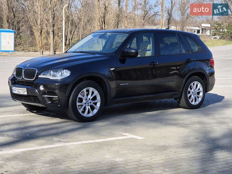 Позашляховик / Кросовер BMW X5 2010 в Запоріжжі
