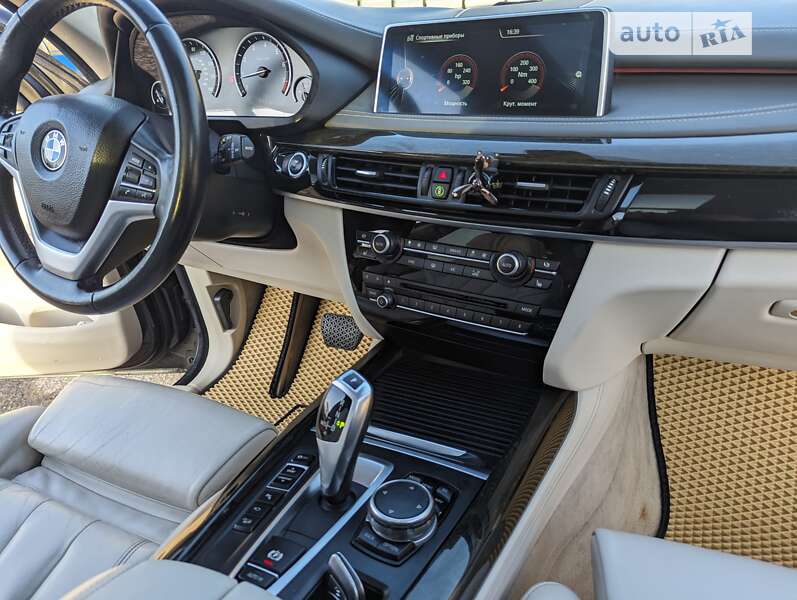 Внедорожник / Кроссовер BMW X5 2015 в Стрые