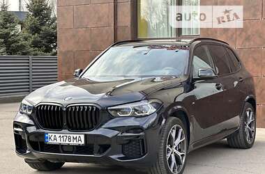 Позашляховик / Кросовер BMW X5 2022 в Дніпрі