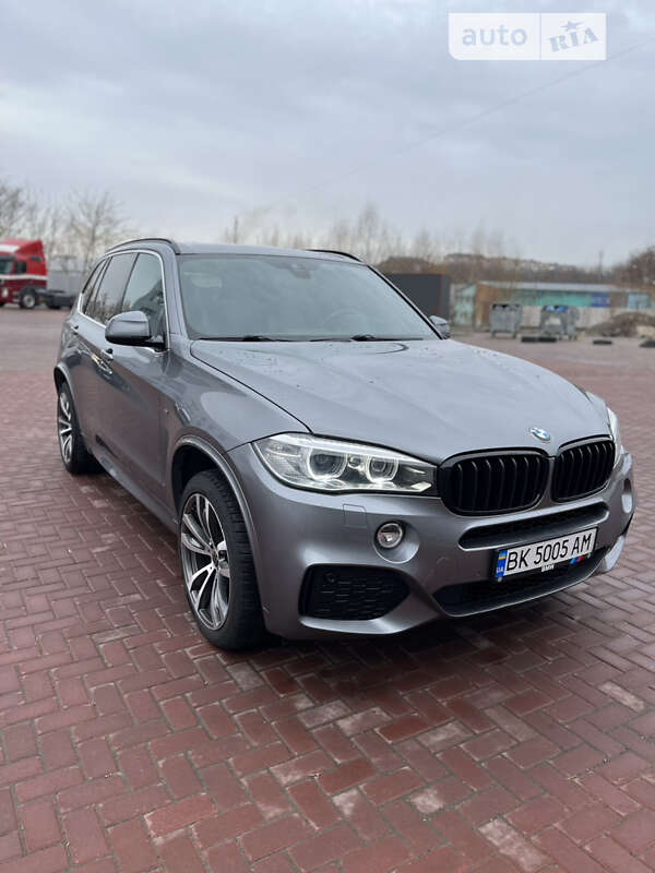 Позашляховик / Кросовер BMW X5 2014 в Рівному
