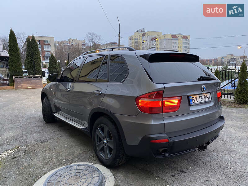 Внедорожник / Кроссовер BMW X5 2010 в Хмельницком