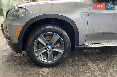 Внедорожник / Кроссовер BMW X5 2010 в Хмельницком