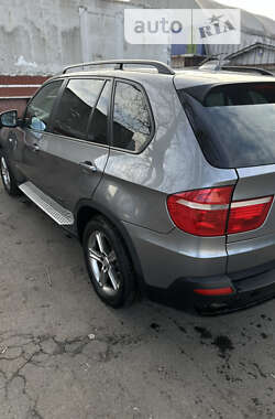 Позашляховик / Кросовер BMW X5 2009 в Києві