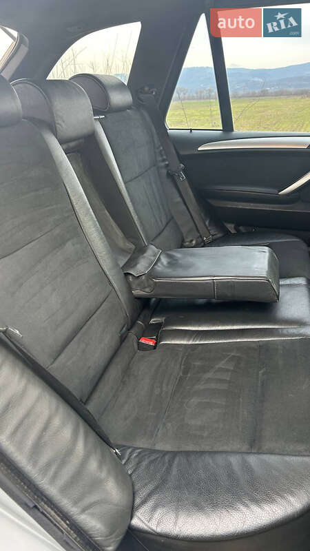 Внедорожник / Кроссовер BMW X5 2002 в Иршаве