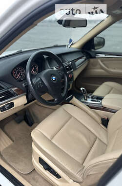 Внедорожник / Кроссовер BMW X5 2012 в Львове