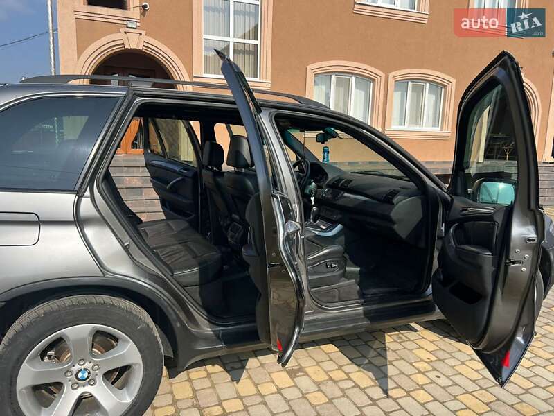 Позашляховик / Кросовер BMW X5 2005 в Чернівцях фото 25 Позашляховик / Кросовер BMW X5 2005 в Чернівцях