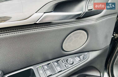 Внедорожник / Кроссовер BMW X5 2013 в 