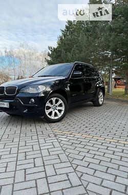 Внедорожник / Кроссовер BMW X5 2010 в Дрогобыче