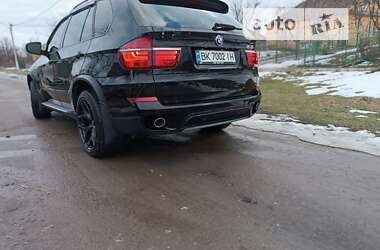 Внедорожник / Кроссовер BMW X5 2012 в Млинове