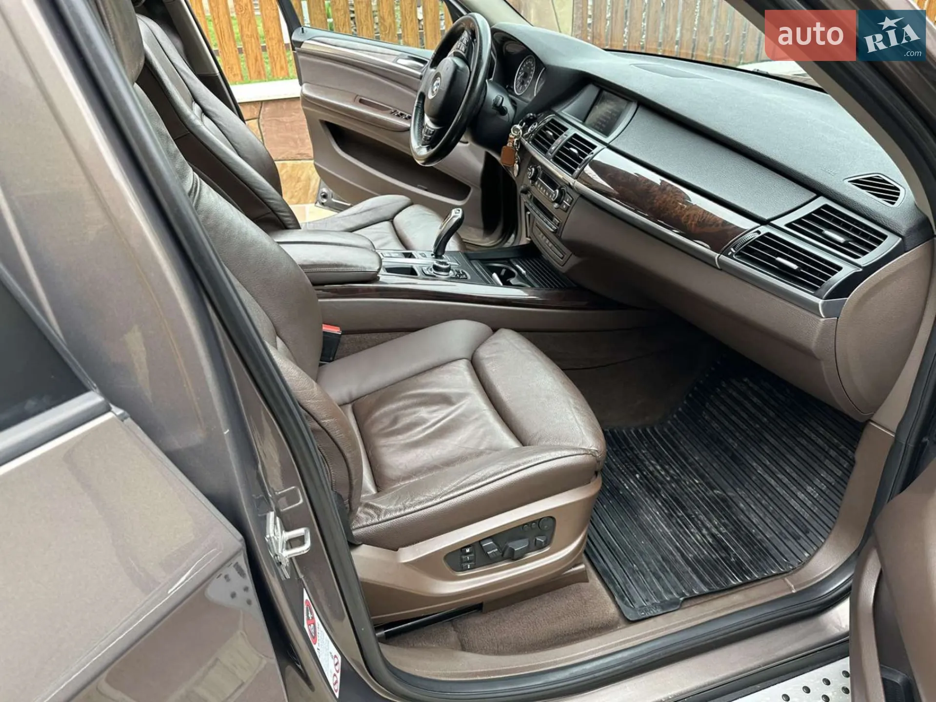 2010 BMW X5 - мініатюра 7