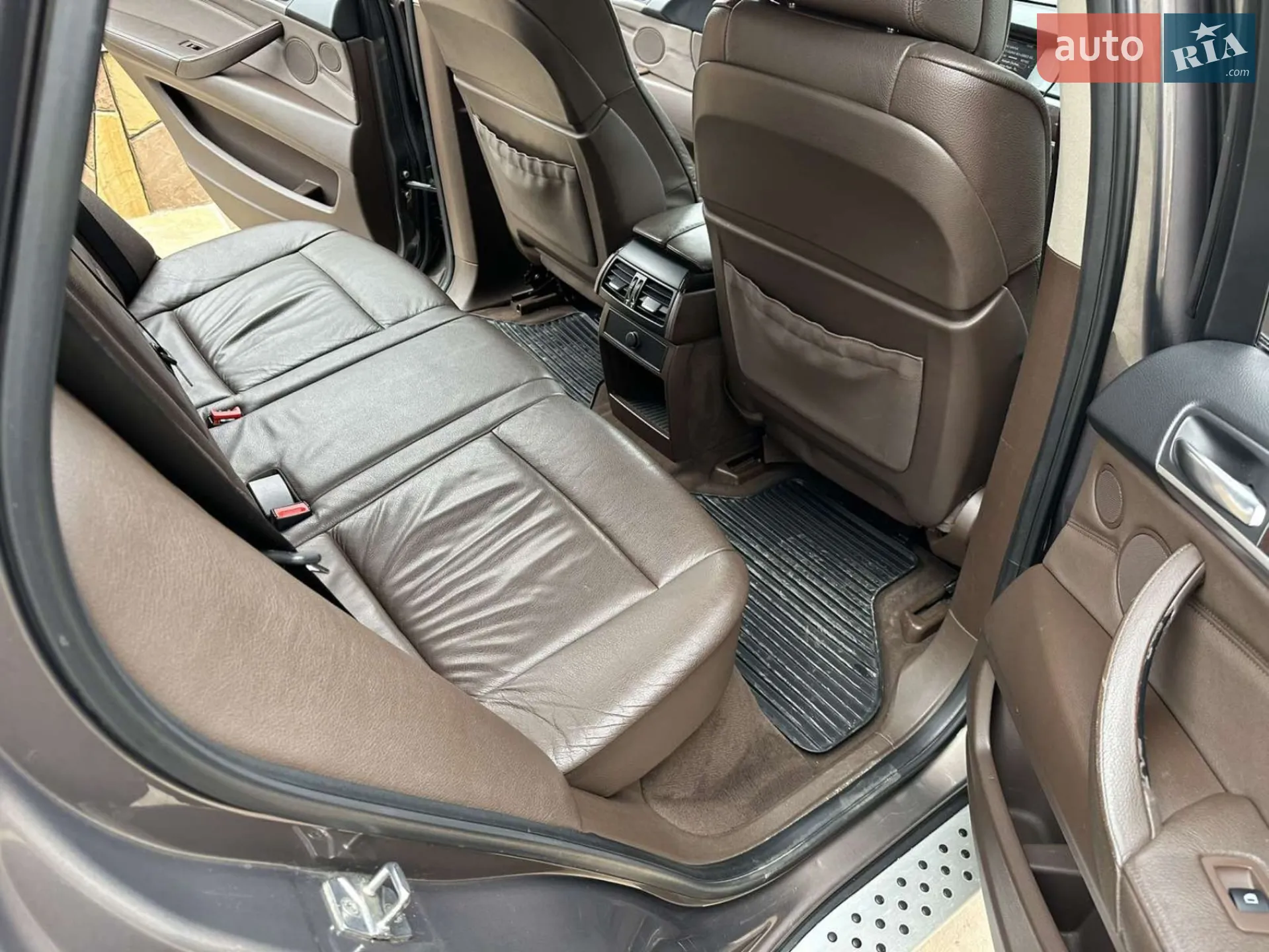 2010 BMW X5 - мініатюра 6
