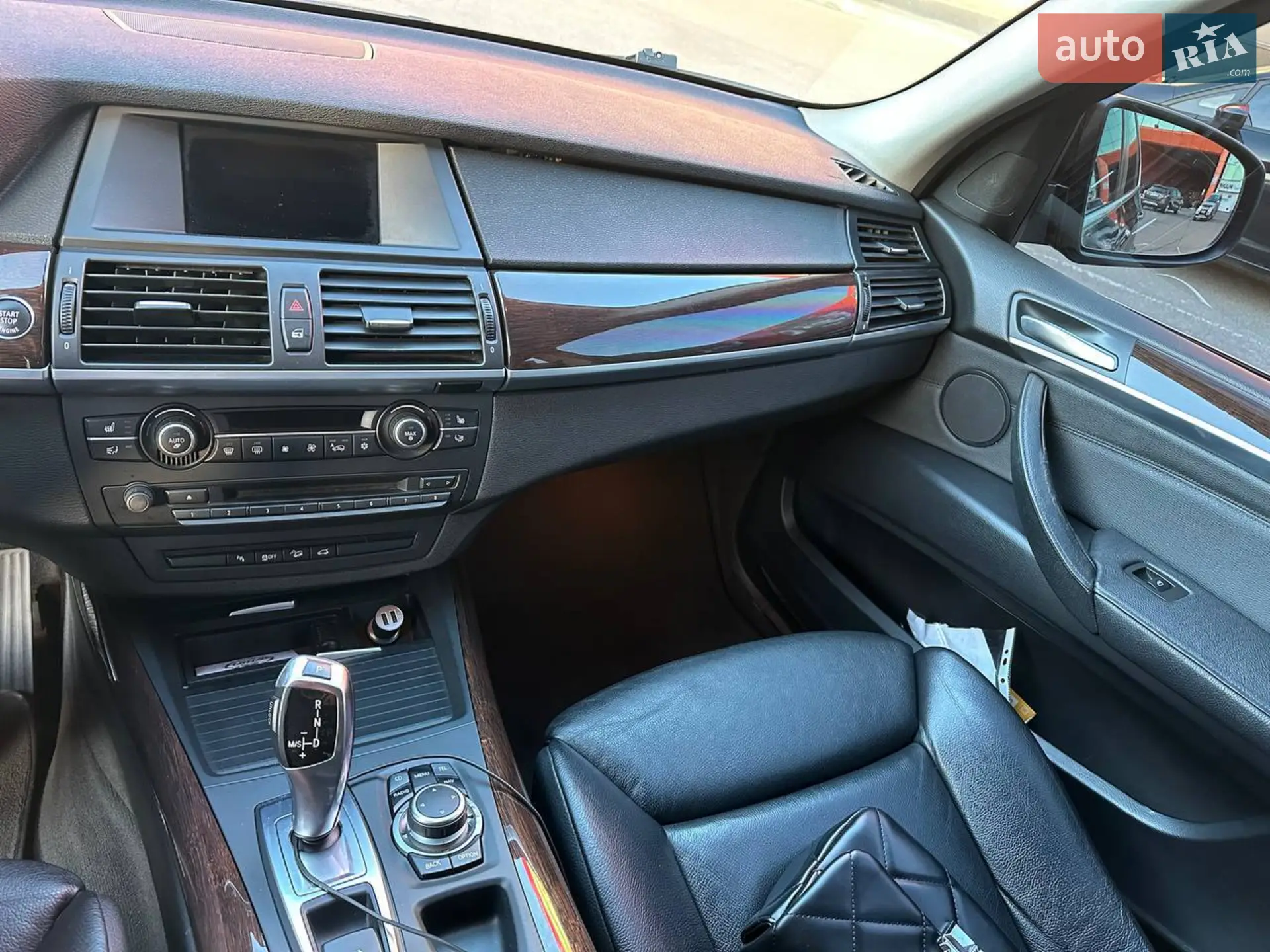 2011 BMW X5 - мініатюра 13
