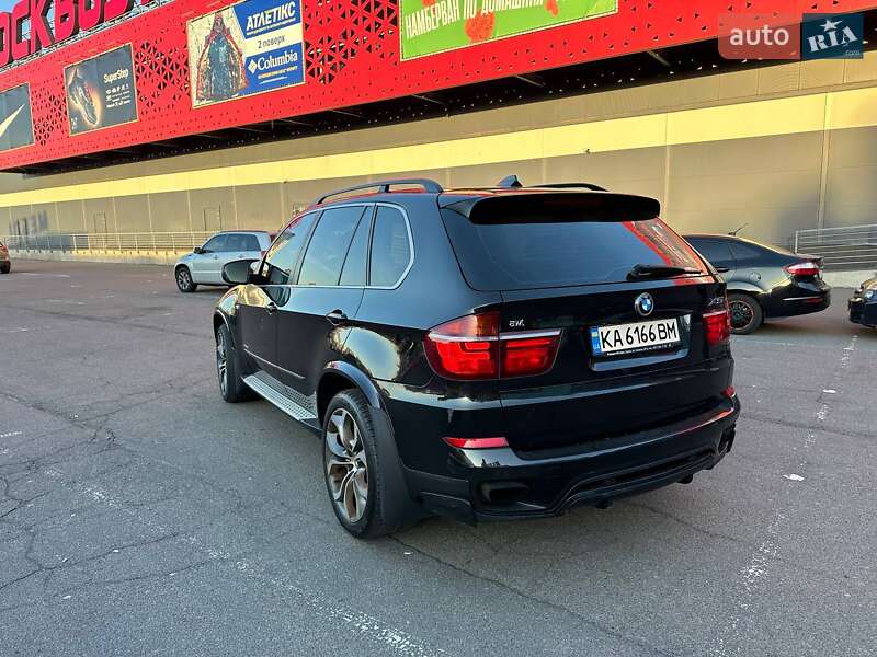 Позашляховик / Кросовер BMW X5 2011 в Києві