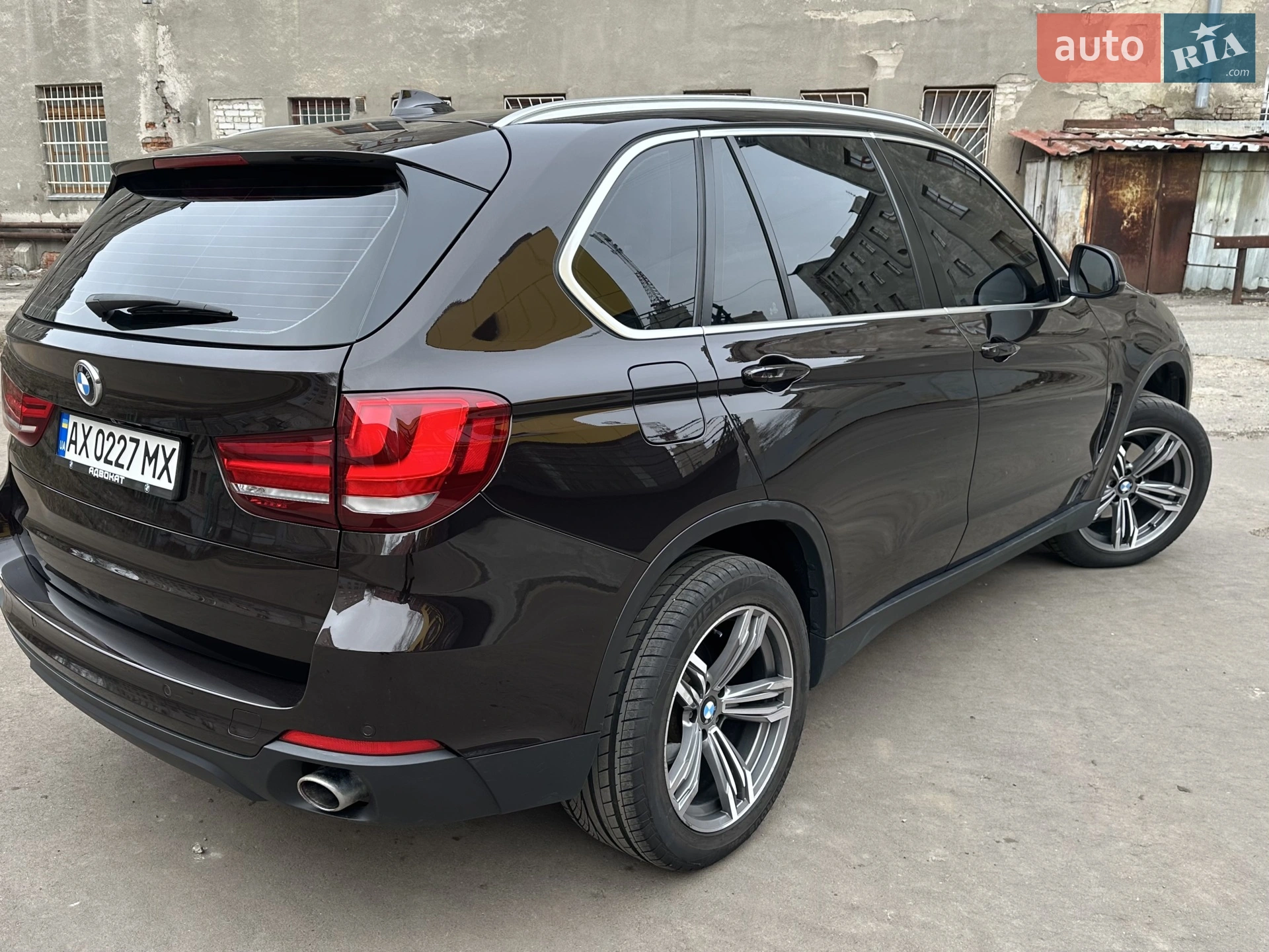 BMW X5 2015 VIN WBALS010500S32421 фото оголошення 3 з 16