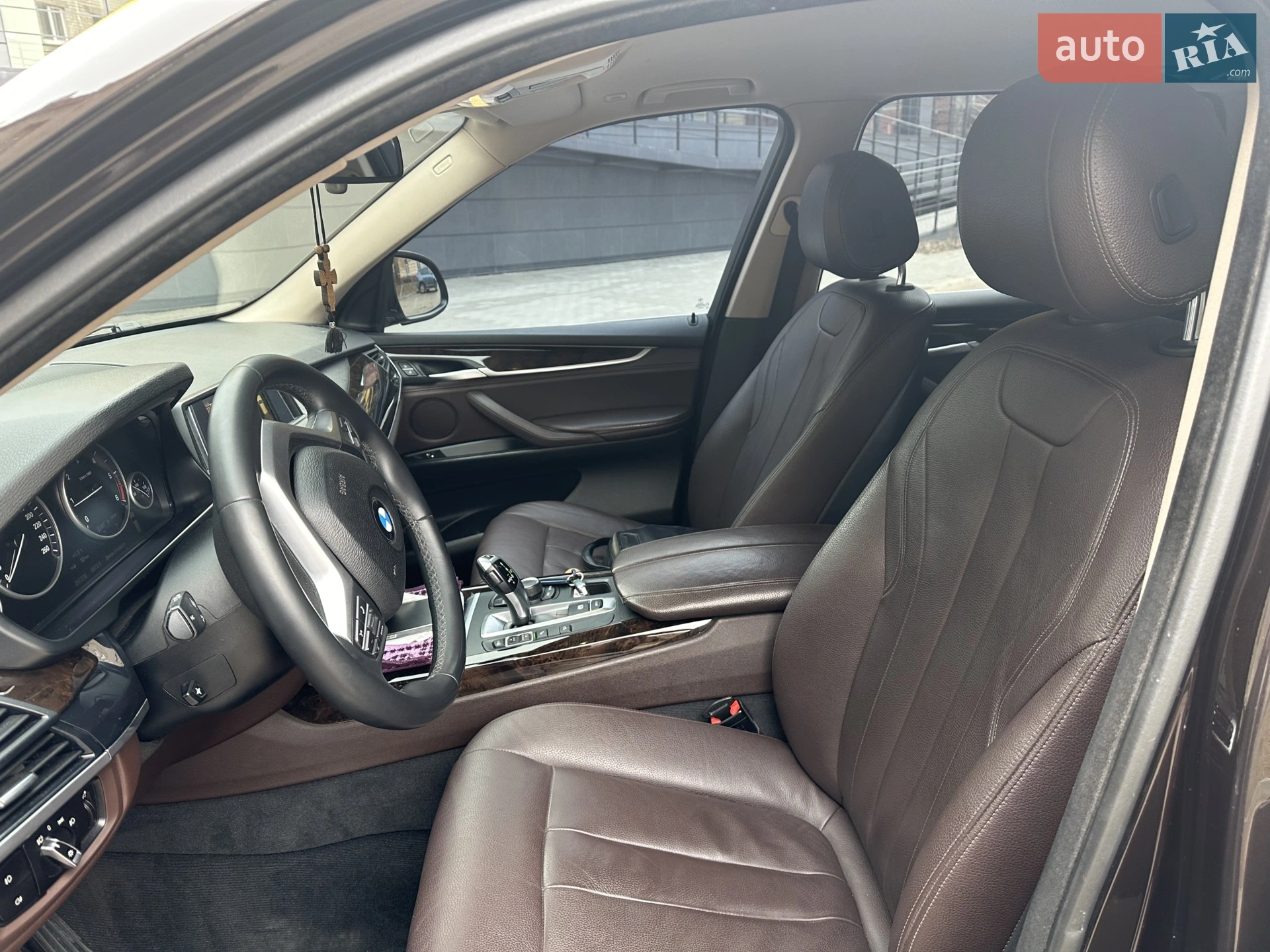 BMW X5 2015 VIN WBALS010500S32421 фото оголошення 12 з 16