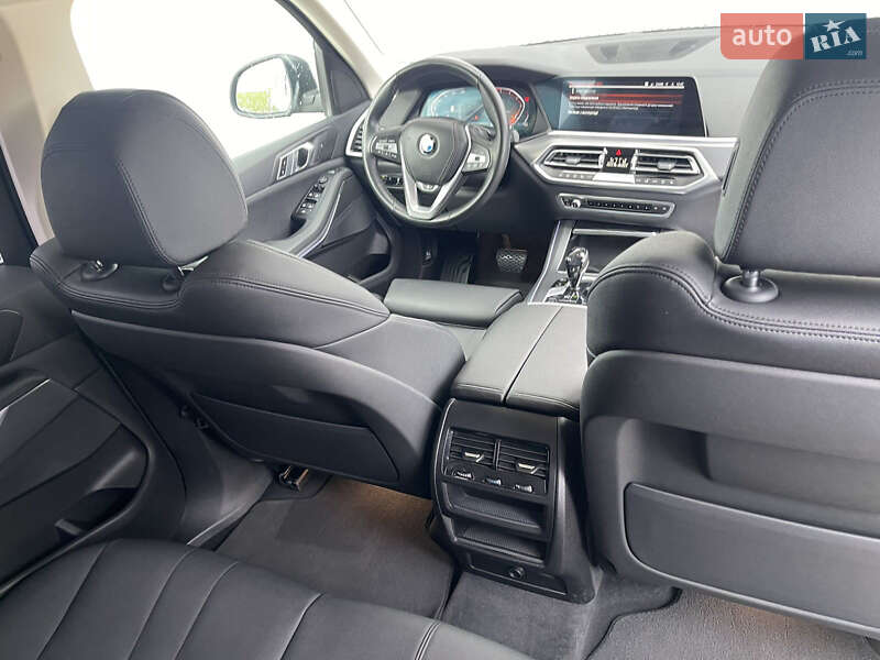 Позашляховик / Кросовер BMW X5 2021 в Львові