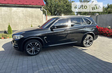 Внедорожник / Кроссовер BMW X5 2016 в Виноградове