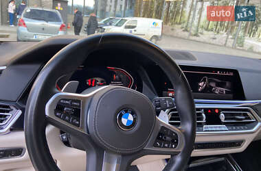 Позашляховик / Кросовер BMW X5 2018 в 