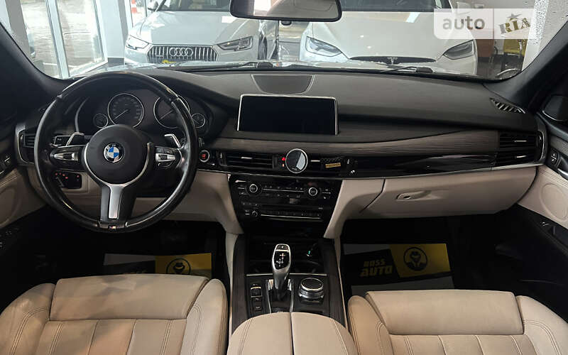Внедорожник / Кроссовер BMW X5 2017 в Червонограде