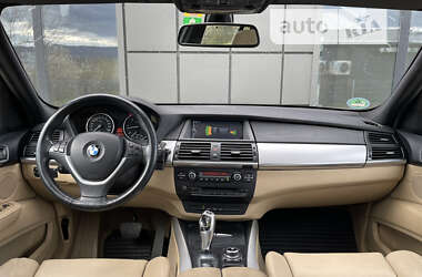 Позашляховик / Кросовер BMW X5 2011 в Тячеві