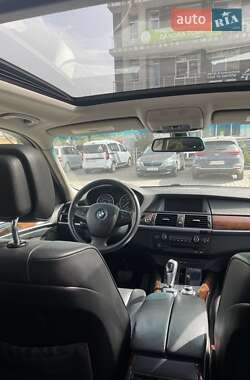 Внедорожник / Кроссовер BMW X5 2012 в Черновцах