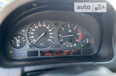 Внедорожник / Кроссовер BMW X5 2002 в Кривом Роге