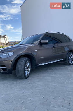 Позашляховик / Кросовер BMW X5 2011 в Рівному