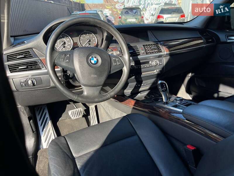 Внедорожник / Кроссовер BMW X5 2012 в Киеве
