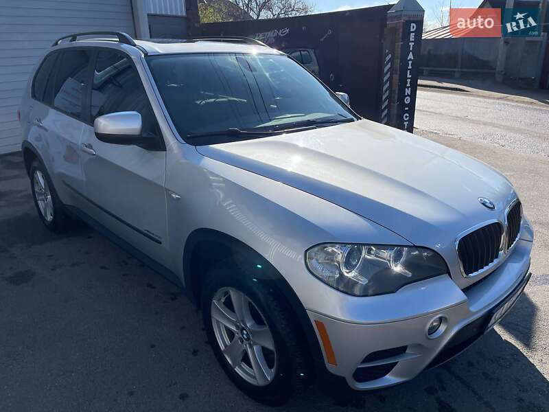 Внедорожник / Кроссовер BMW X5 2012 в Киеве