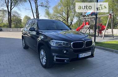 Позашляховик / Кросовер BMW X5 2015 в Івано-Франківську