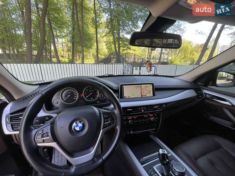 Внедорожник / Кроссовер BMW X5 2015 в Ивано-Франковске