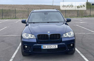 Позашляховик / Кросовер BMW X5 2010 в Рівному