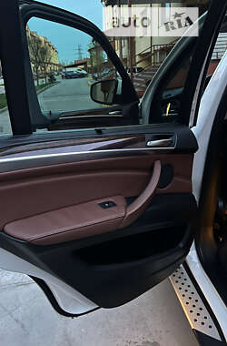 Внедорожник / Кроссовер BMW X5 2013 в Львове