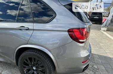 Позашляховик / Кросовер BMW X5 2013 в Чернівцях