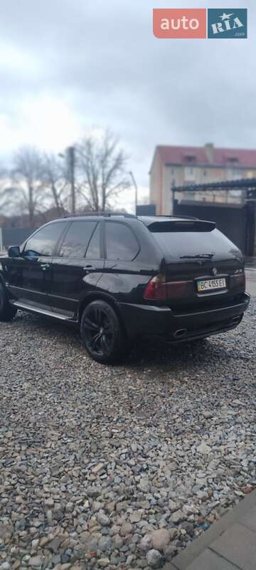 Внедорожник / Кроссовер BMW X5 2004 в Калуше