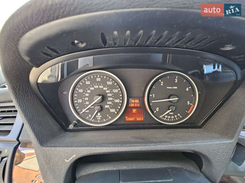 Внедорожник / Кроссовер BMW X5 2011 в Львове