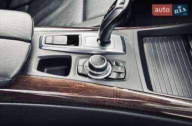 Внедорожник / Кроссовер BMW X5 2011 в 