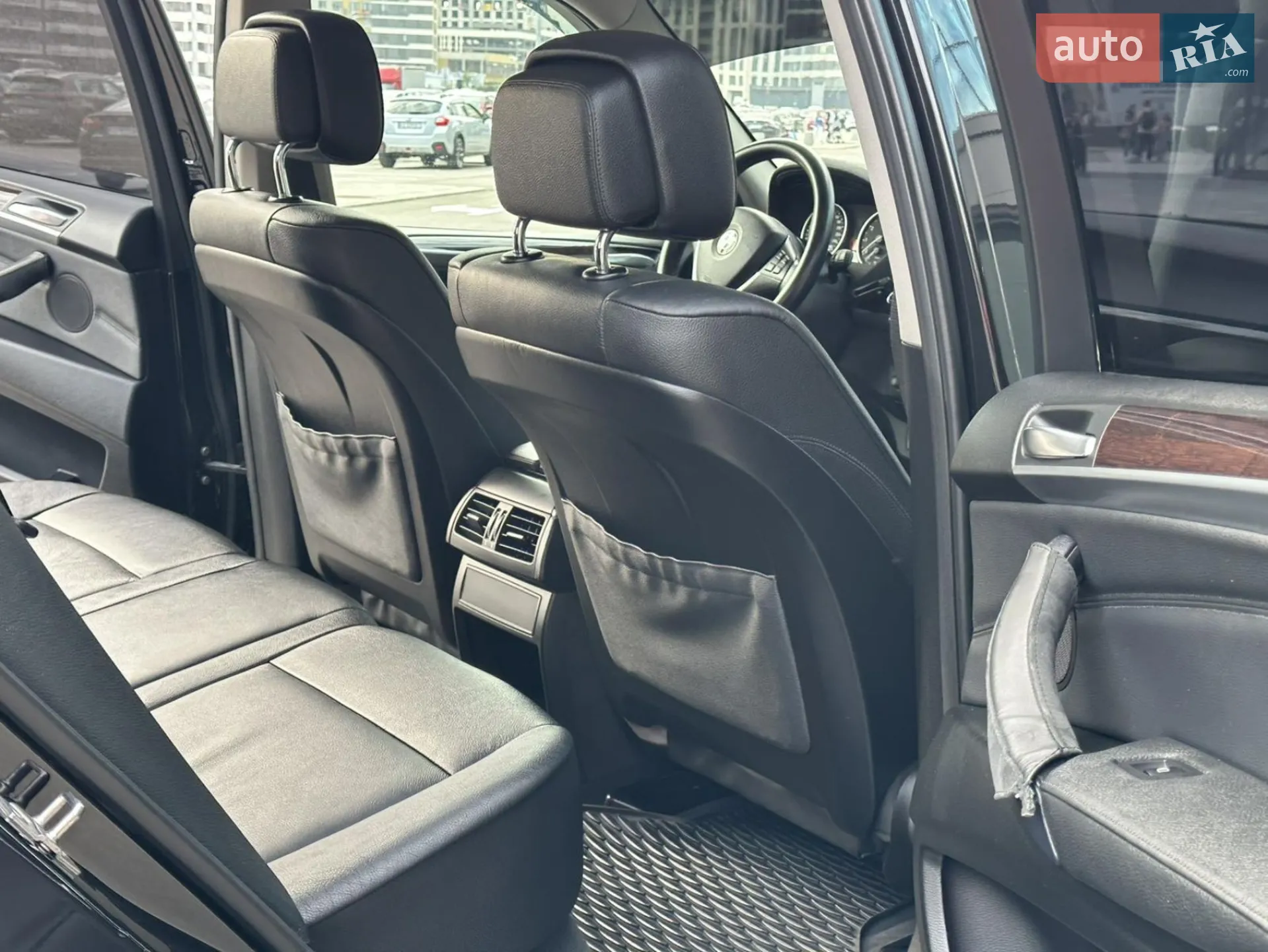 2011 BMW X5 - мініатюра 40