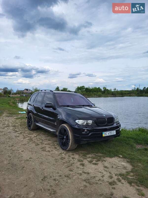 Внедорожник / Кроссовер BMW X5 2004 в Калуше