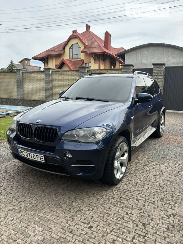 Позашляховик / Кросовер BMW X5 2012 в Львові