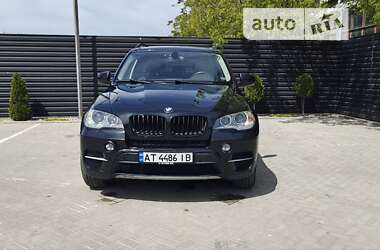 Позашляховик / Кросовер BMW X5 2011 в Івано-Франківську